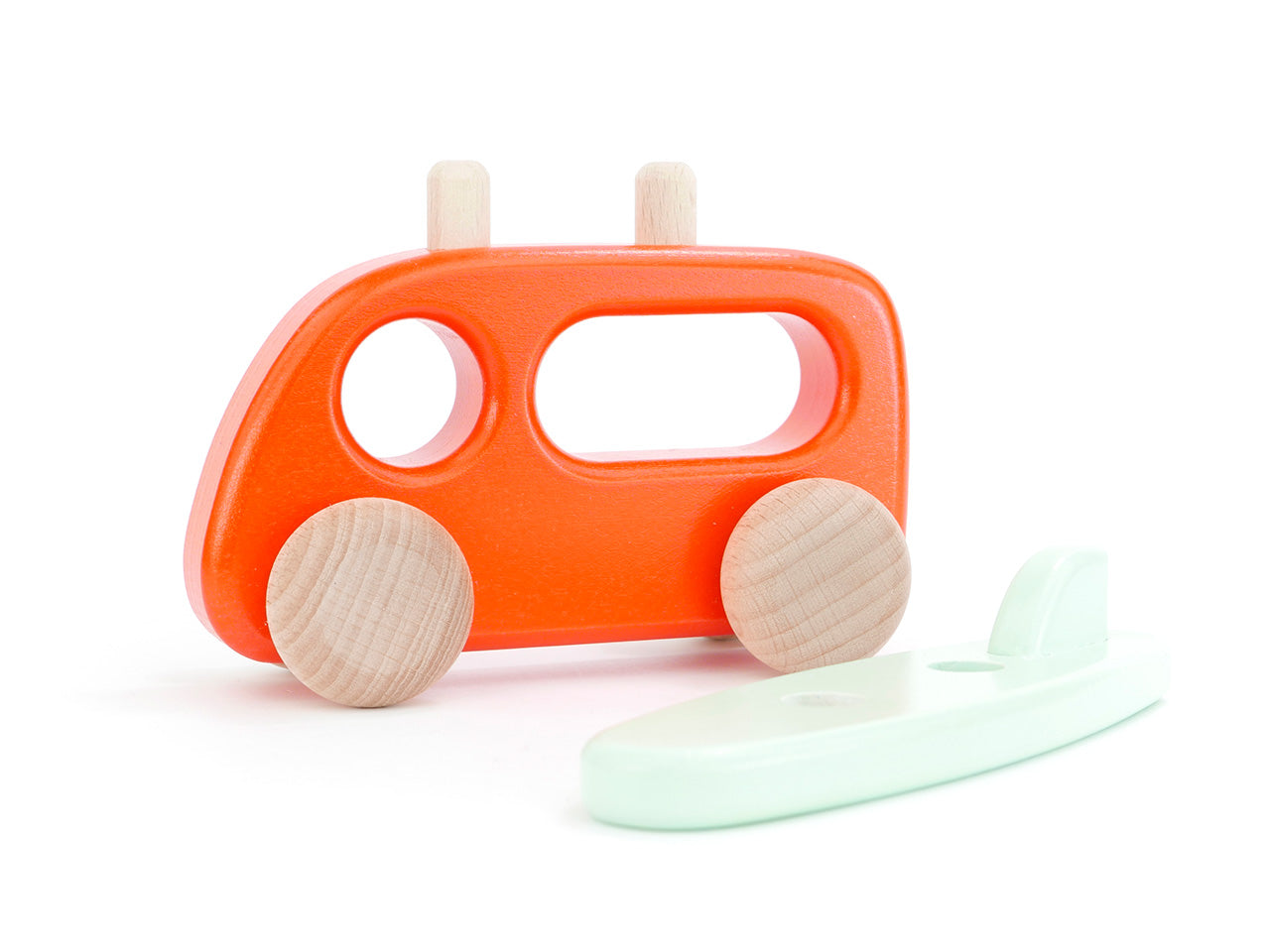 Bajo Camper mit Surfbrett