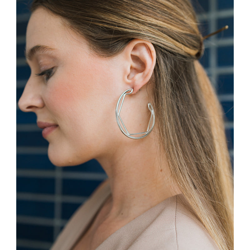 Bhavani Creolen Ohrstecker