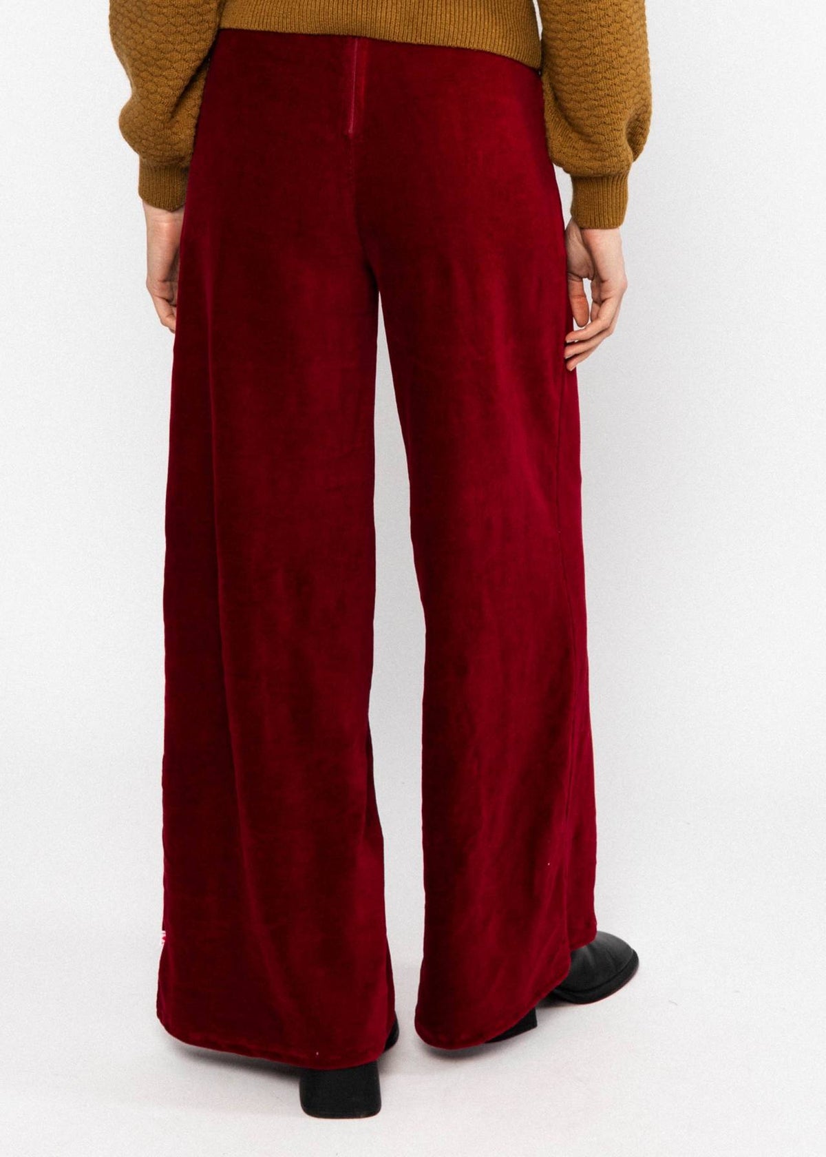 Blutsgeschwister High-Waist-Hose Soft and Fitted, bussi baby red