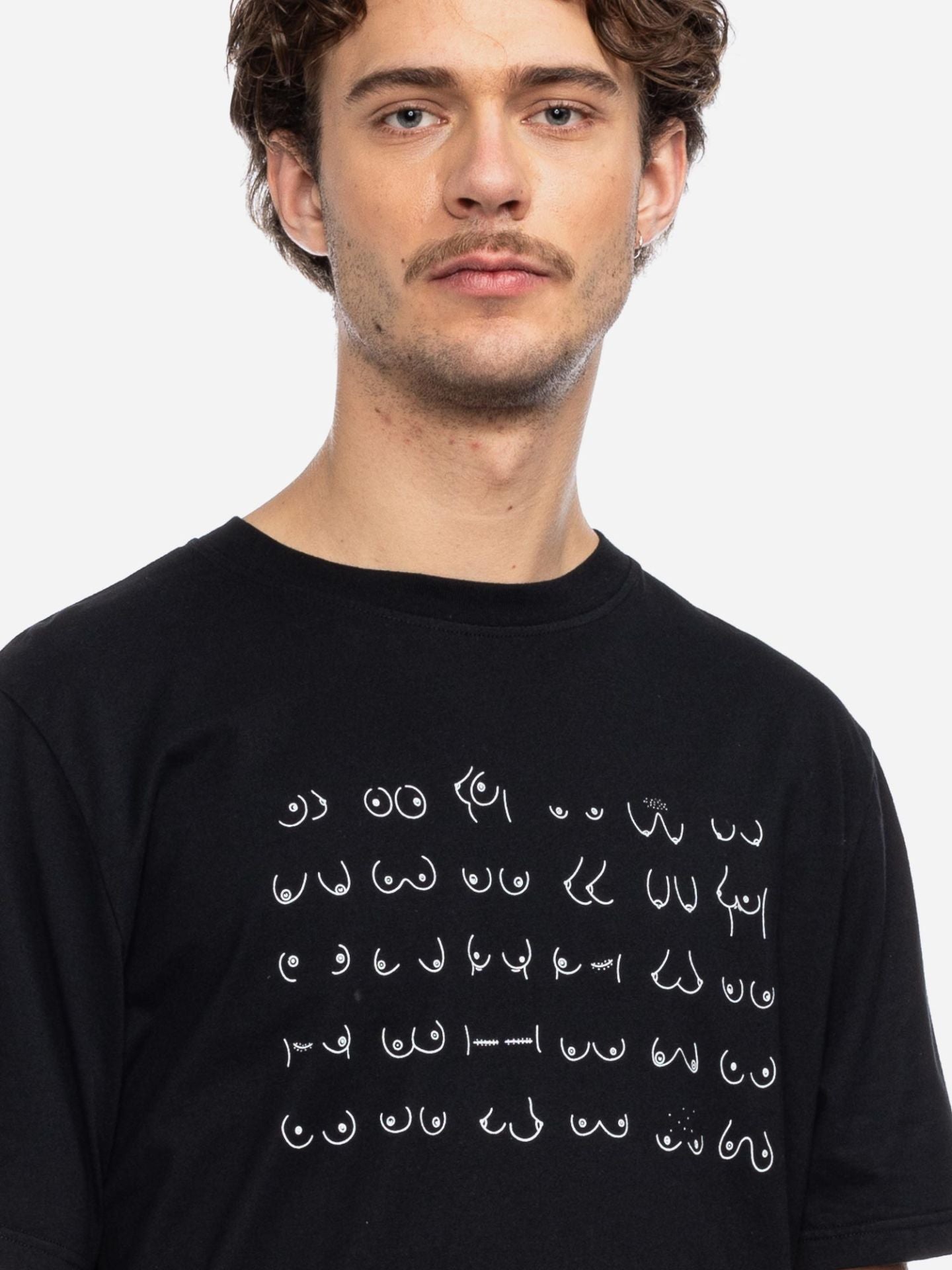 Ato Berlin Damen T-Shirt Maja Boobs Line, schwarz