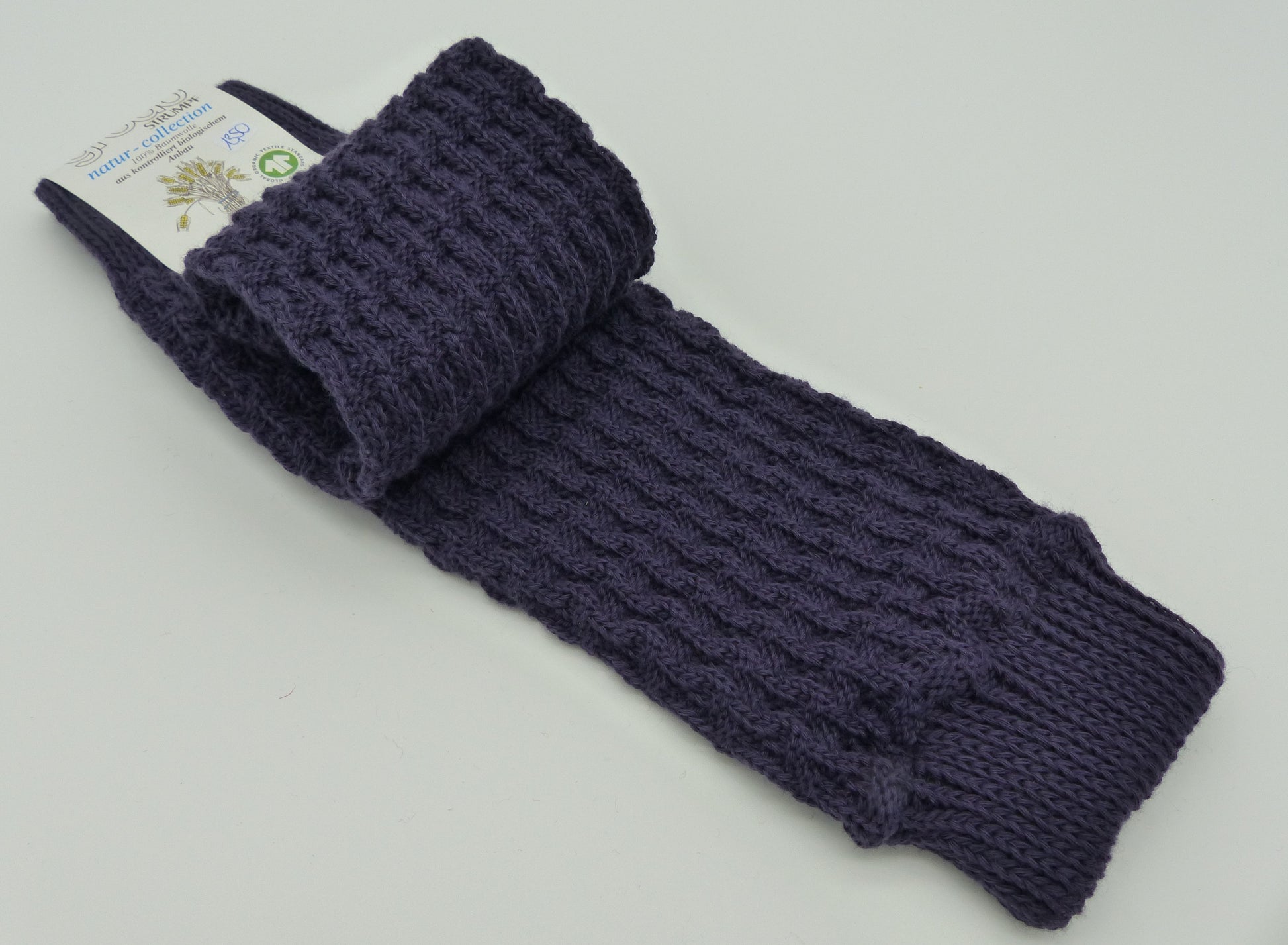 Grödo Strickstulpen, aubergine