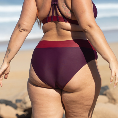 INASKA Soft Waist Bikini-Hose FLOW, beere/dunkelrot