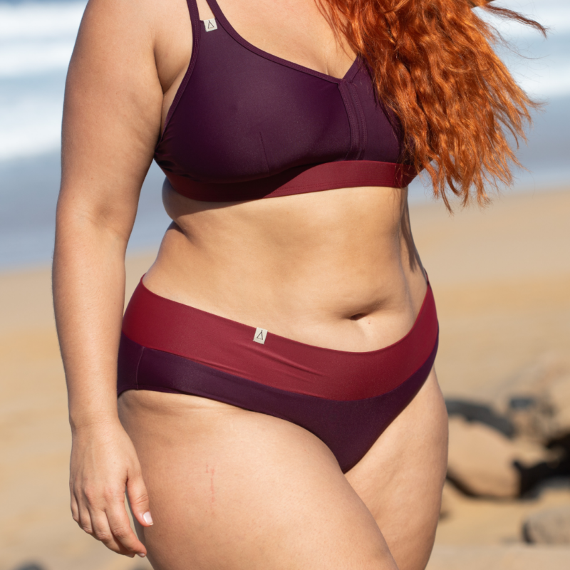 INASKA Soft Waist Bikini-Hose FLOW, beere/dunkelrot