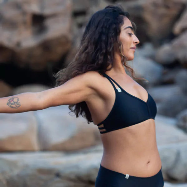 INASKA Multiway Bikini-Top CHILL, schwarz