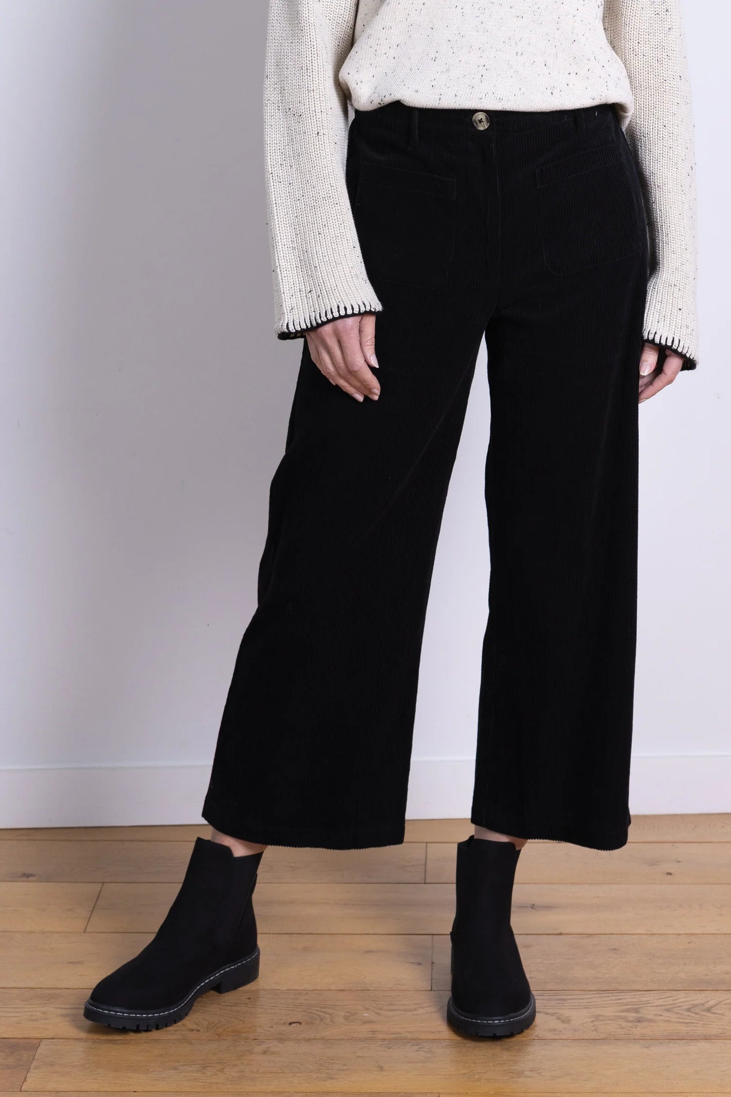 nomads Cordhose cropped, Schwarz