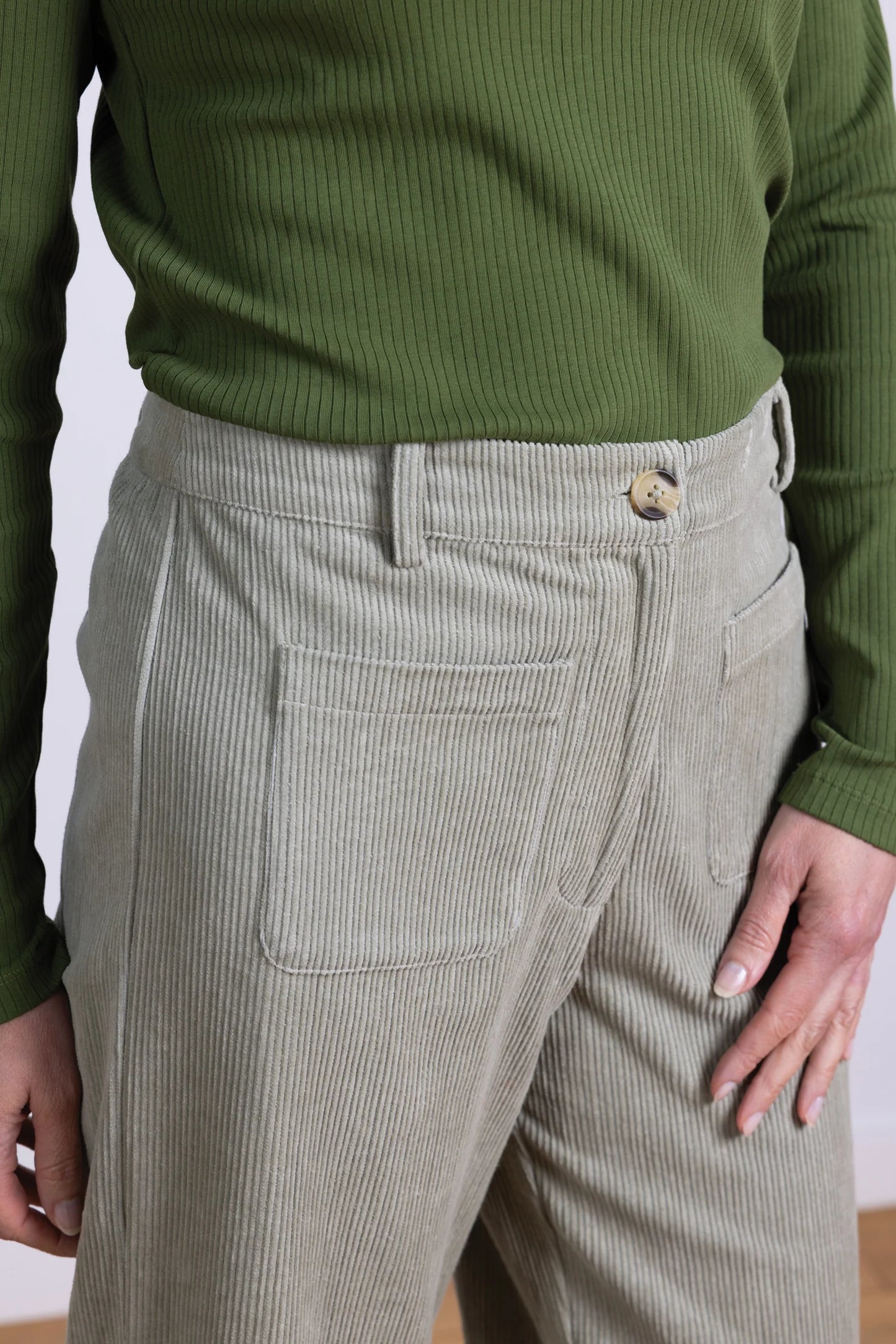nomads Cordhose cropped, Ecru