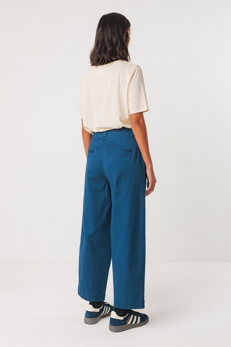 SKFK Hose Niobe, Oxford Blue