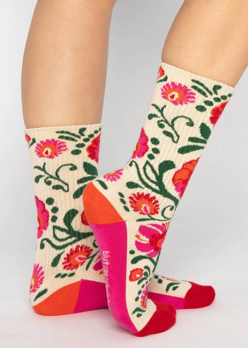 Blutsi Socken, folcloric iconic