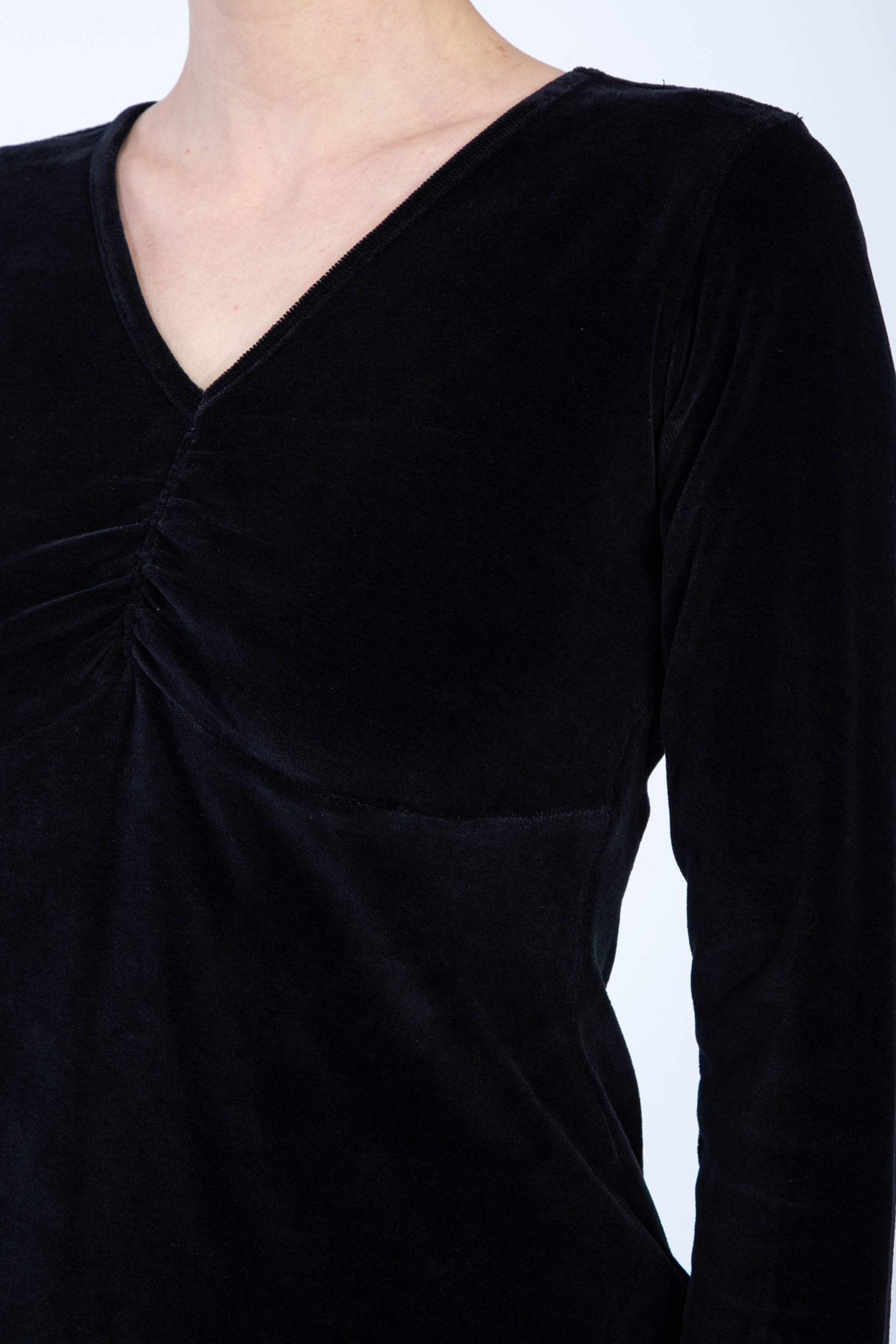 Chapati Samt-Pullover Panga, Black