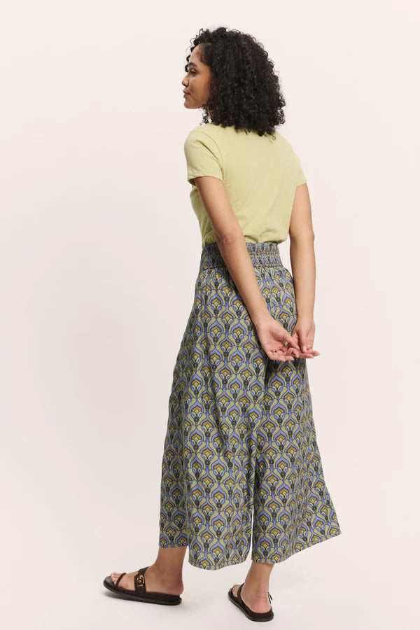 Tranquillo Ecovero-Hose Vickyy, green tulip