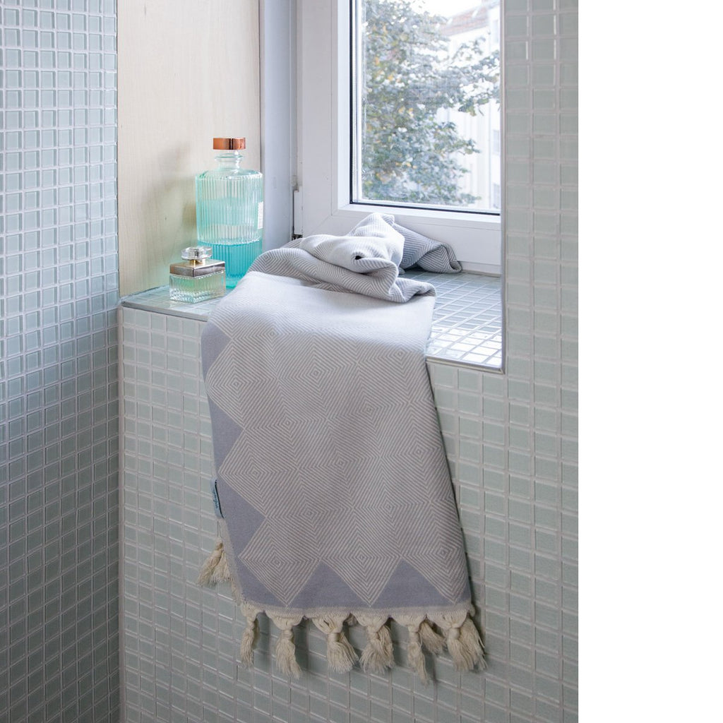 Yolunda Hamamtuch Kestane, Lichtgrau