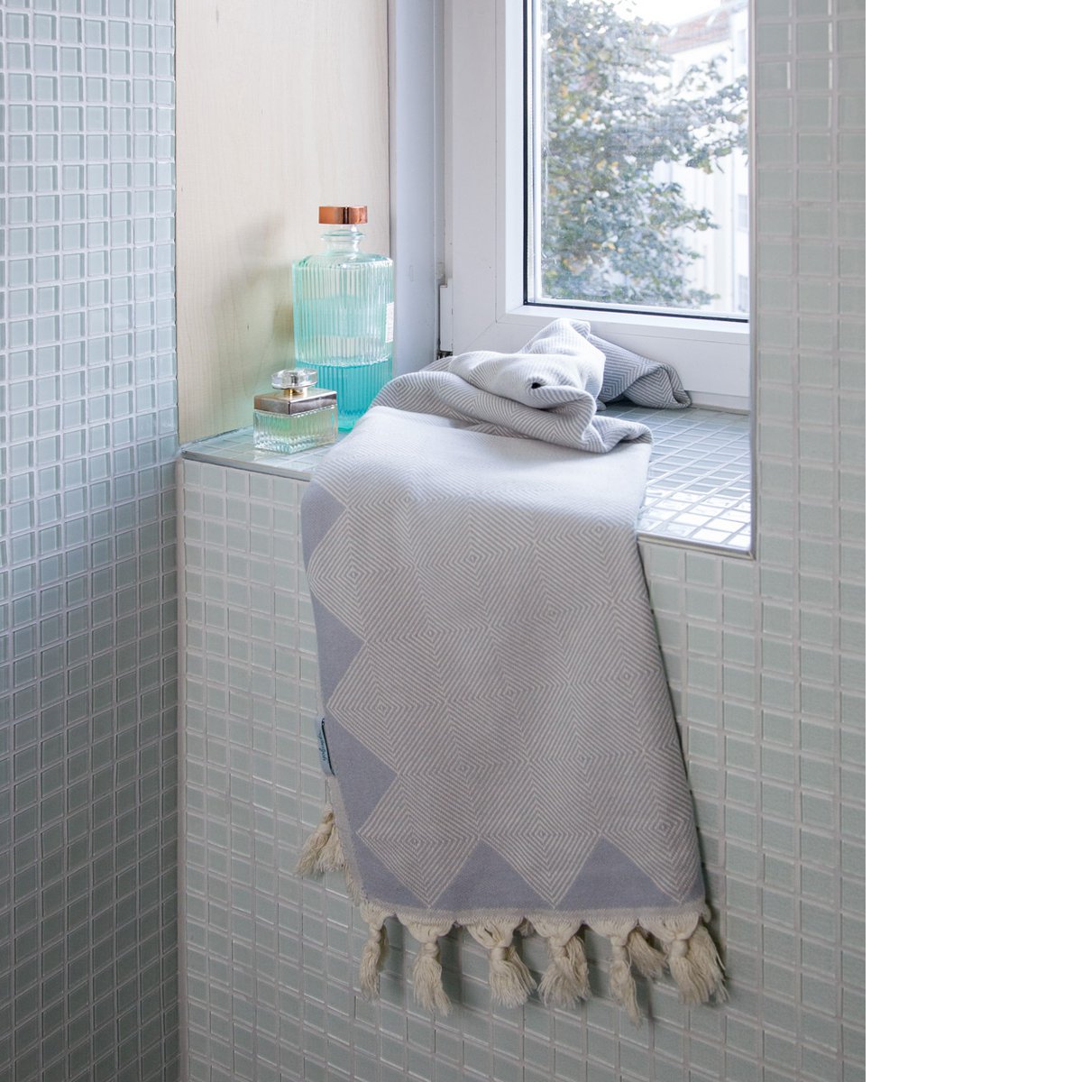 Yolunda Hamamtuch Kestane, Lichtgrau