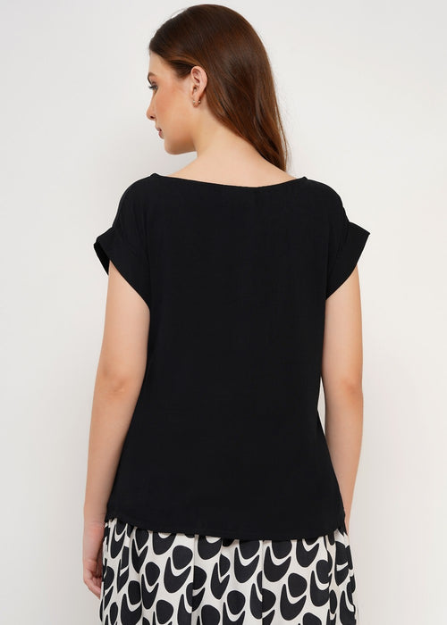 About Betty Blusenshirt, schwarz