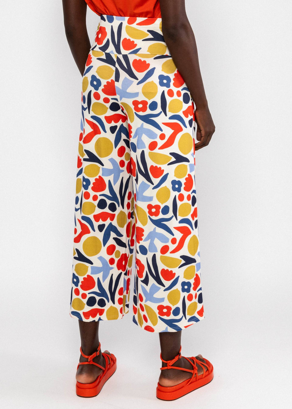 Blutsgeschwister Culotte Cul de Berlin, inside peacemaker