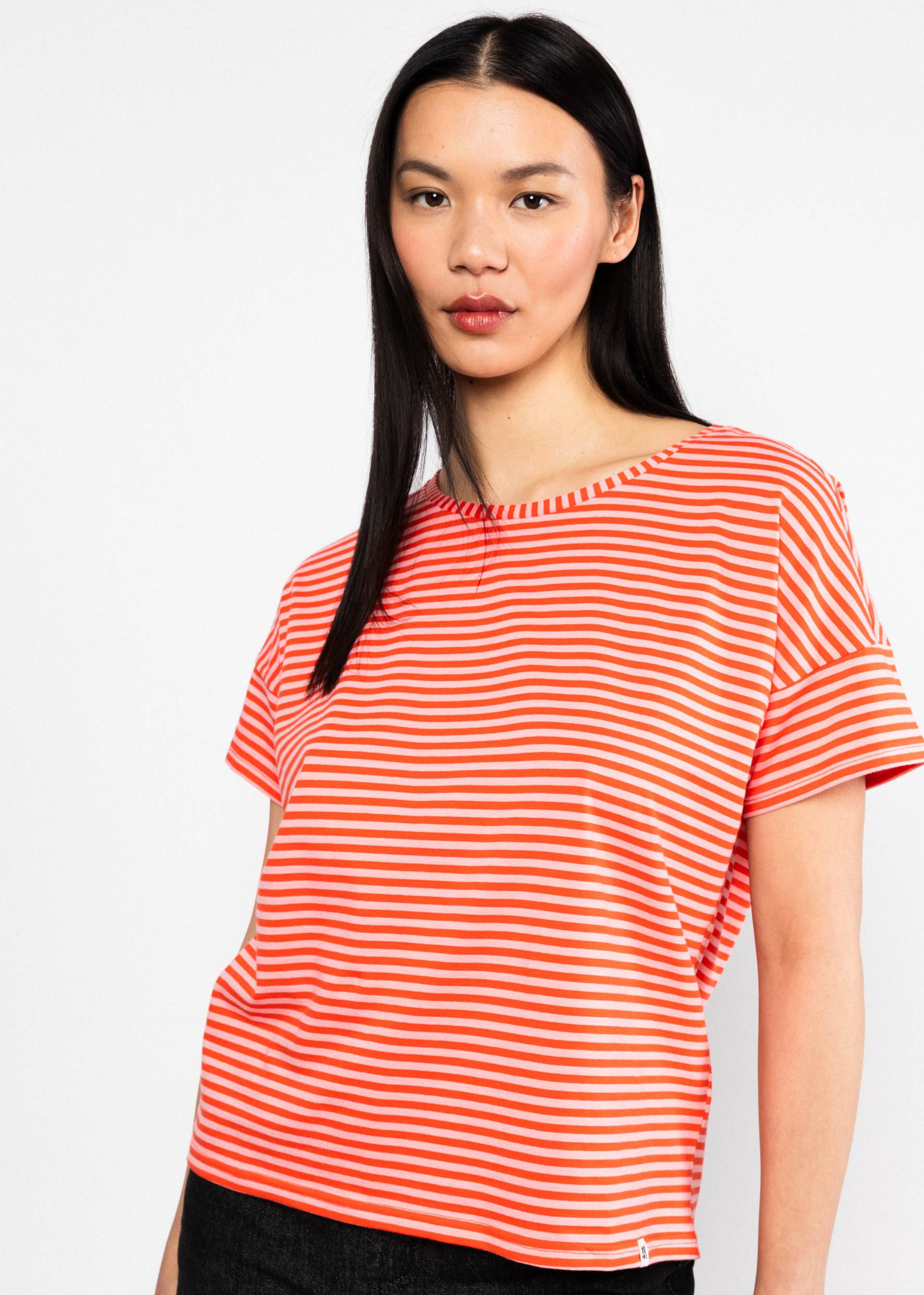 BG T-shirt The Generous One, red