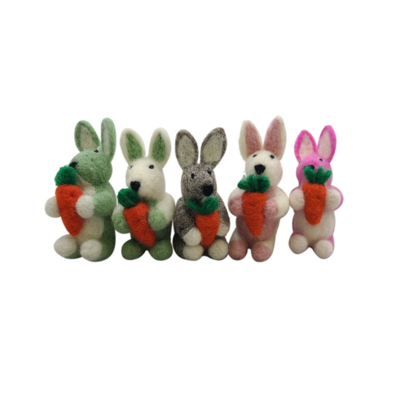Filzanhänger Hase mit Karotte