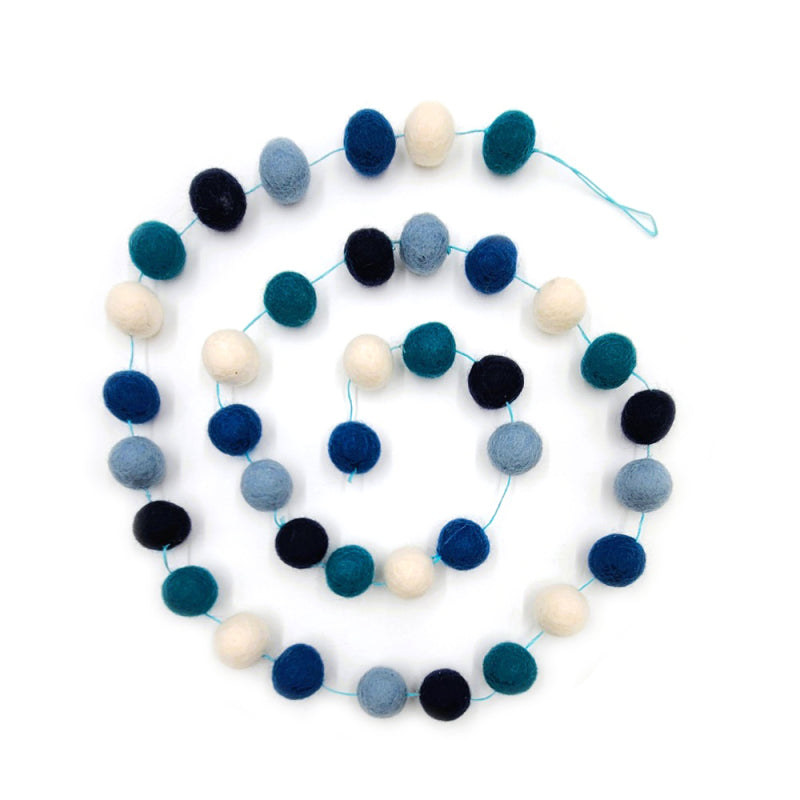 Filzkugelkette Wollfilz, Blau/Weiß