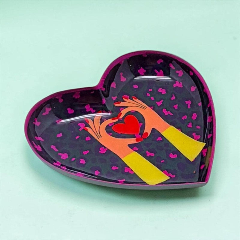 NOI Hamburg Herzschale, Lovehands Leo