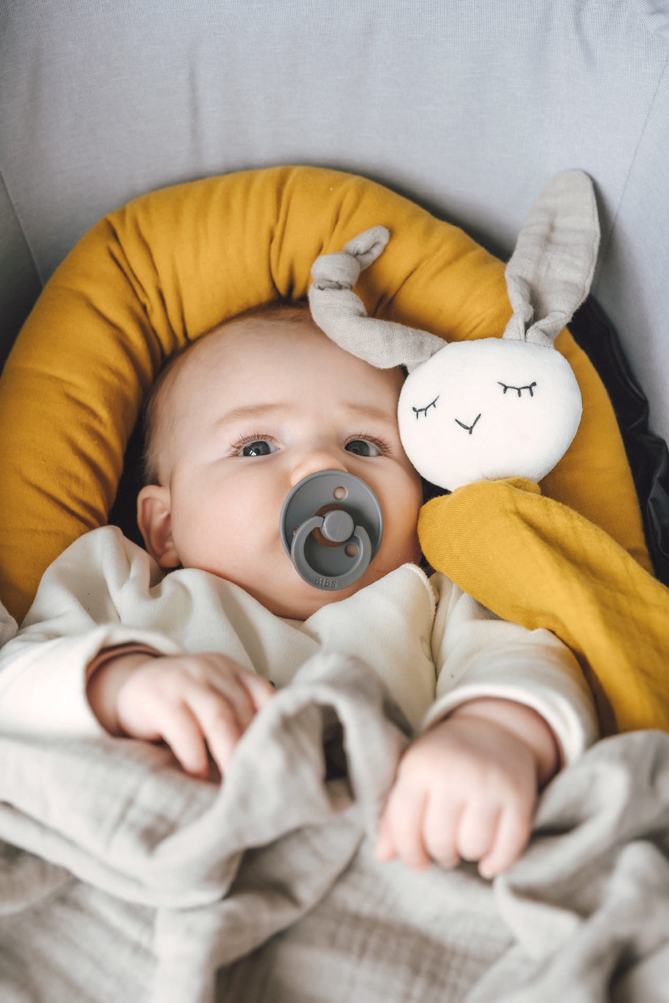 Kikadu Hase mit Schmusetuch