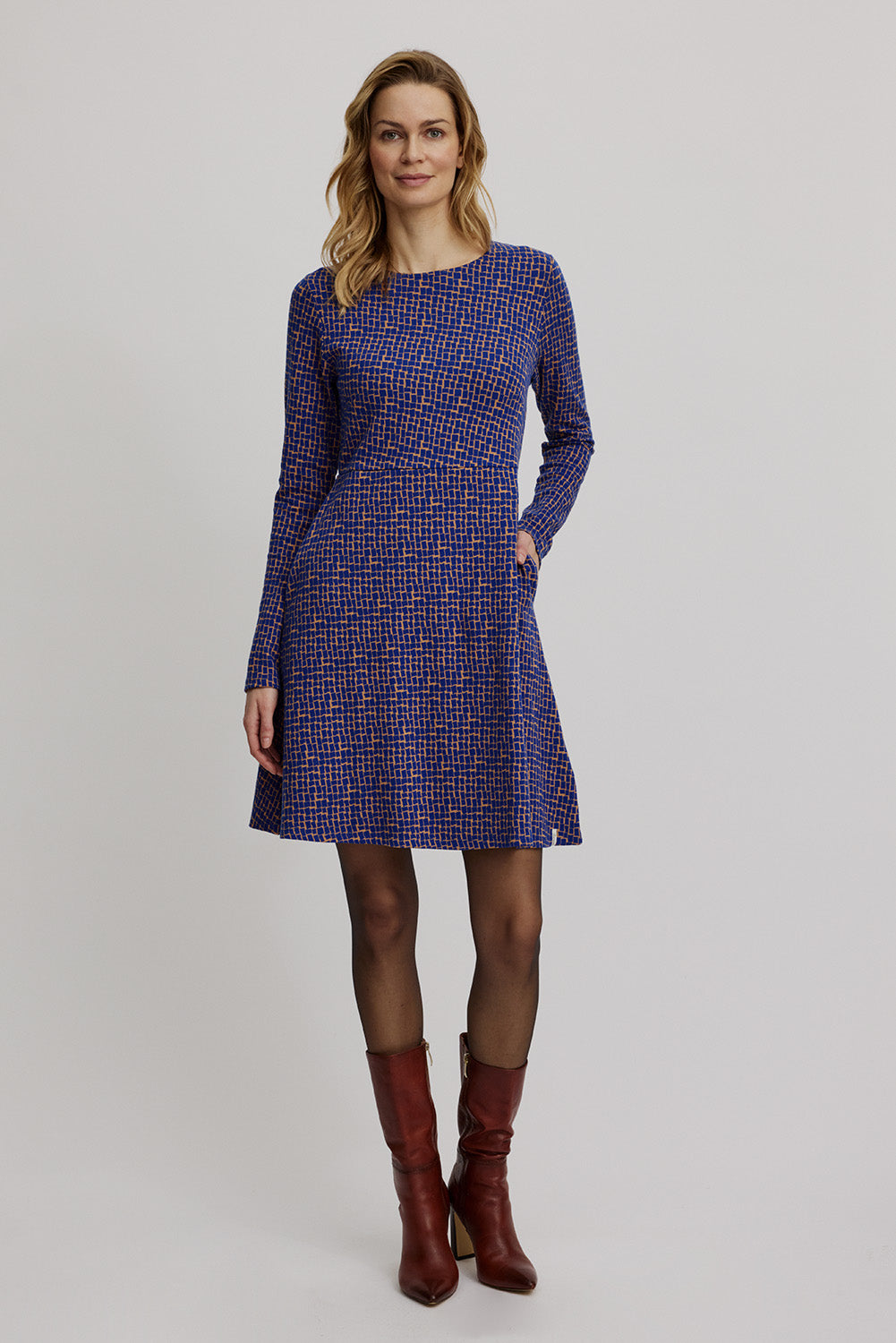 Tranquillo Strick-Swingkleid, Blue Windows