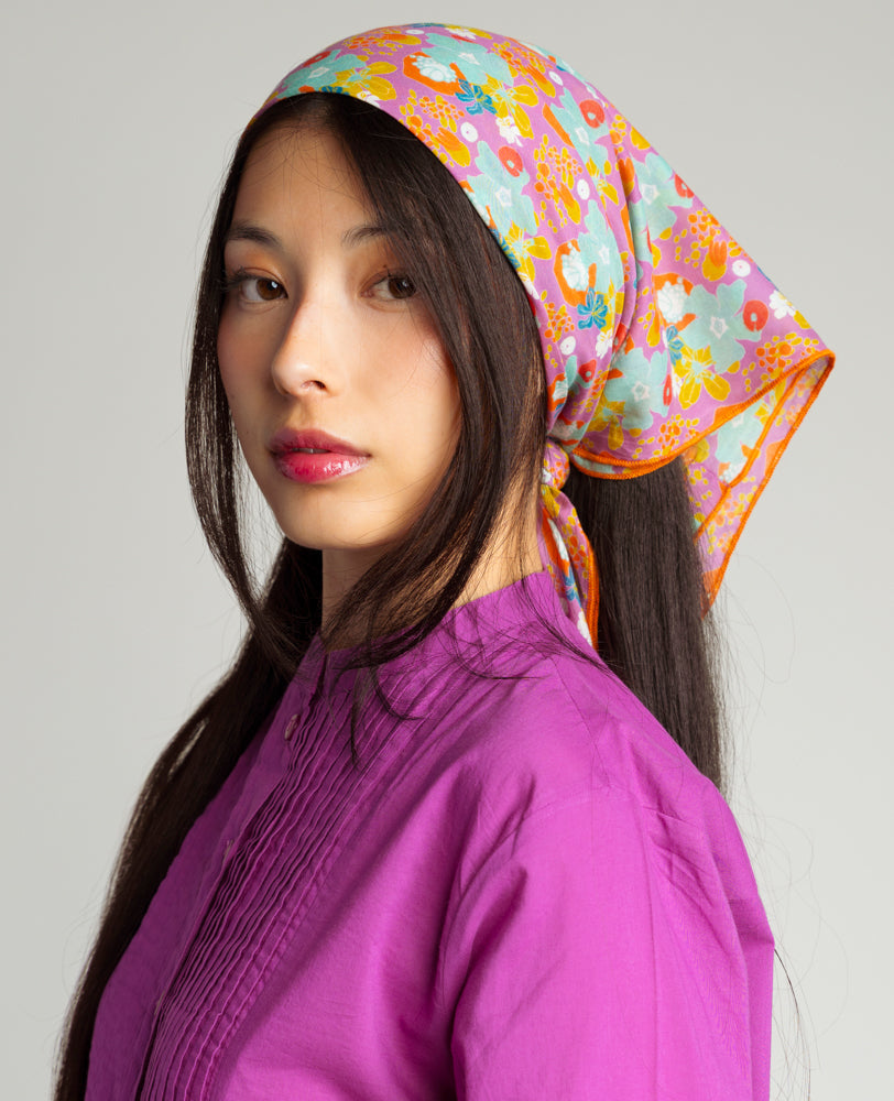 Les Touristes Nickituch Lucie005, Mackintosh Purple