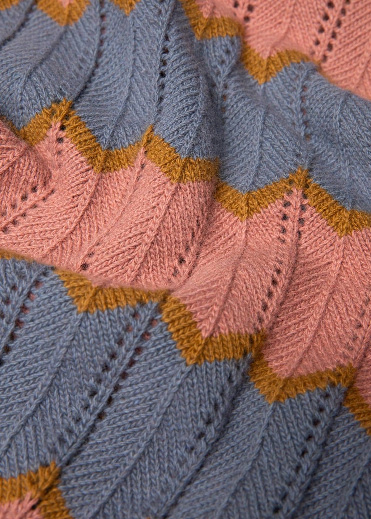 Blutsgeschwister Strickpullover Cosy Zig Zag