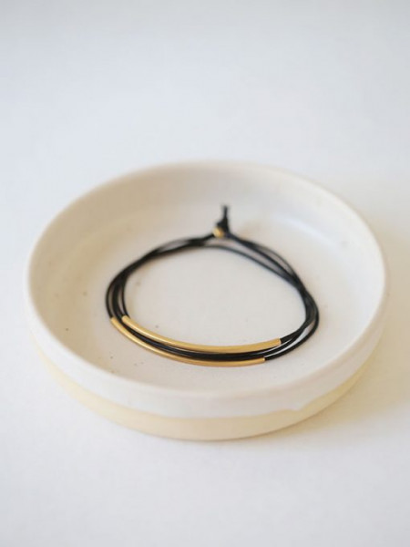 Pikfine Tube-Armband Tingval schwarz/vergoldet | Nachhaltiger Schmuck bei Das bunte Chamäleon